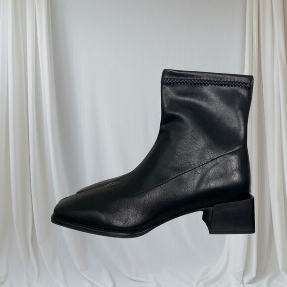 NIB Faux Leather 90s Style Black Square Ankle Boots EU 40 / US 9.5 - Picture 1 of 8